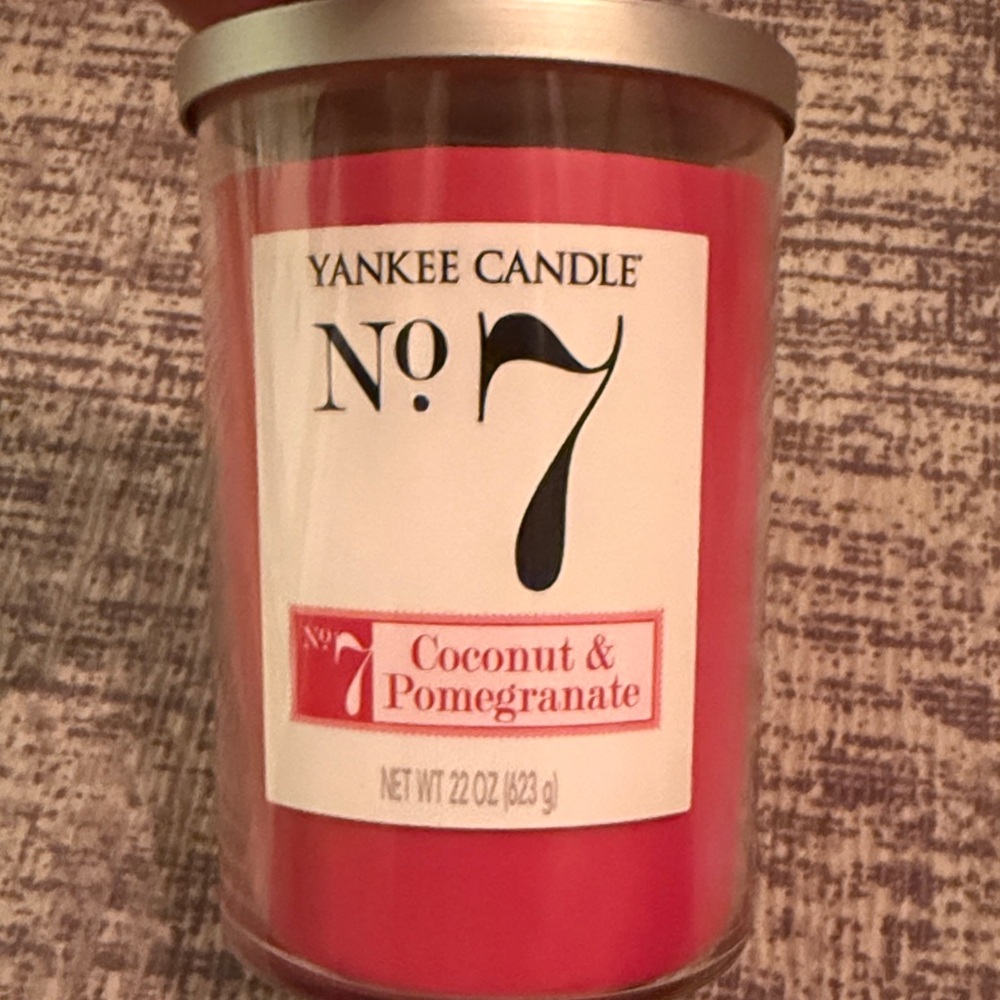 Brand new Yankee candle
